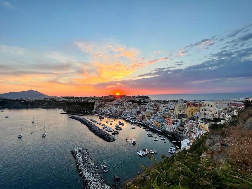 Casetta Giulia Procida Esterno foto